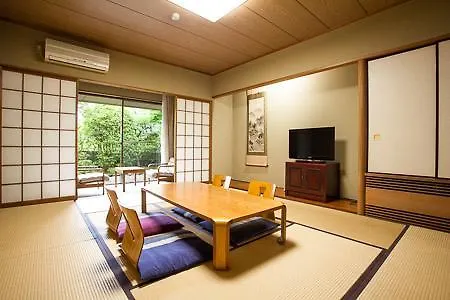 *** Japanskt värdshus (ryokan) Shiki Resort Sensenkaku Hakone Japan